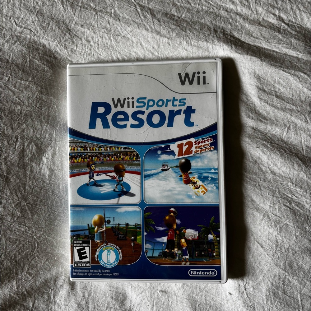 Nintendo Wii Sports Resort Game - Blue and White